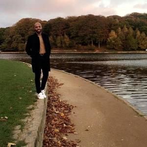 Meet your Posher, Lewis